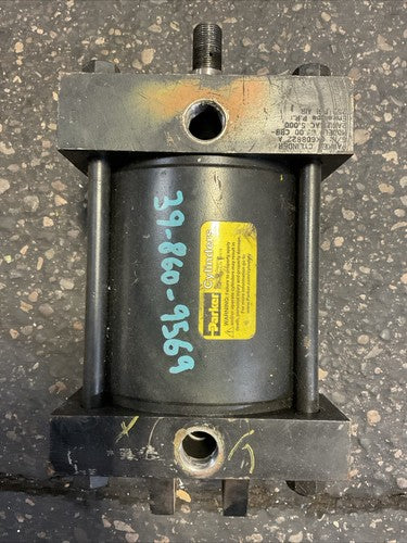 PARKER PNEUMATIC AIR CYLINDER 07.00 CBB2ANU14C 5.000 250PSI AIR0