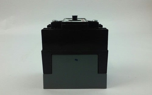 CUTLER HAMMER TYPE M RELAY 600V D26MR20A5