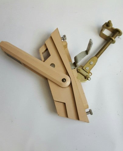 Square D HU-30-SV Disconnect Switch Series D2 3Pole With Handle HU30SV2