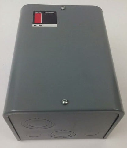 CUTLER HAMMER 9560H447-49 AC MAGNETIC CONTACTOR 9560H447A 50A 600V 3P 120V COIL9