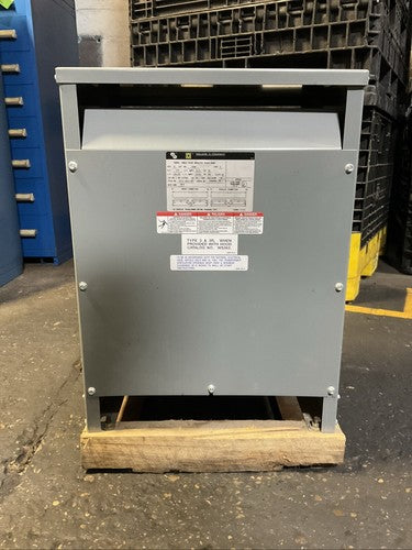 SQUARE D 15S8H SORGEL 15KVA H.V. 277 54A L.V. 120/240 125/62A TRANSFORMER0