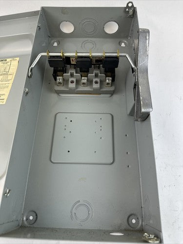 GOULD ITE NF353 VACU-BREAK SWITCH W/CLAMPMATICS CONTACTS 600VAC 100AMP 75HP 3PH6