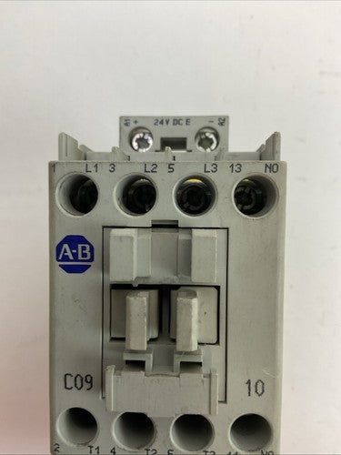 ALLEN BRADLEY STARTER (100-C09E*10 COIL 24VDC + 193-EA1CB 0.32-1.0A)4