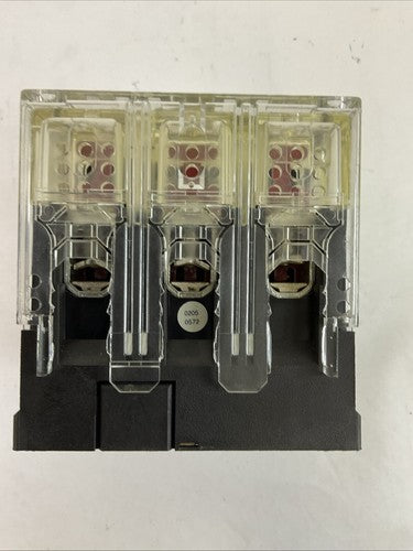 MOELLER N 6-160-CNA CIRCUIT BREAKER 600VAC 150A 3PH 125HP NHI22-NZM3