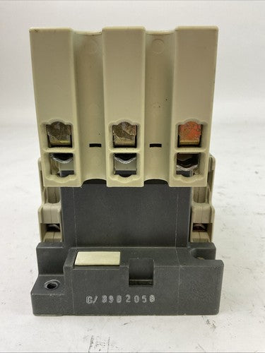 SIEMENS 3TF46 CONTACTOR 600VAC 70A 50HP COIL 120V 60HZ1