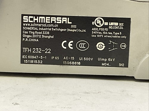 SCHMERSAL TFH 232-22 FOOT PEDAL AC-15 Ui 500V Uimp 6kV 240VAC 10A TYPE 51
