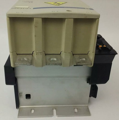 TELEMECANIQUE LC1F330 CONTACTOR, 3PH, 600V, 370A, 250HP, W/ 24V 40/400HZ  COIL8