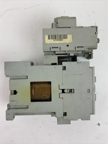 ALLEN BRADLEY STARTER 100-C09D*400 600VAC 25A 7.5HP COIL 24VDC 193-EA1DB 1-2.9A6