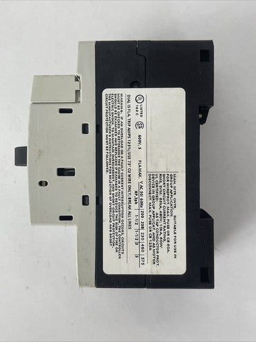 SIEMENS 3RV1011-1FA15 MOTOR PROTECTION CLASS 10 600VAC 5HP 65A TRIP 3.5-5A4