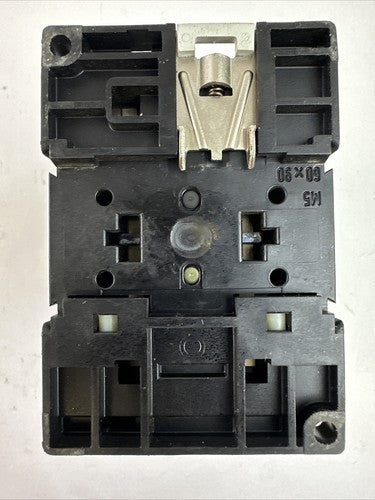 MOELLER DIL 2M CONTACTOR 600VAC 90A COIL 240V 60HZ 22 DIL AUXILIARY CONTACT7