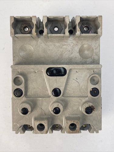 ITE HE3A003 MOTOT CIRCUIT INTERRUPTER 3AMP 480VAC 3POLE TYPE HE ETI7