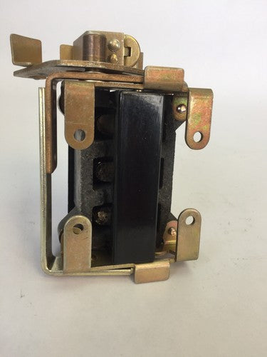 ALLEN BRADLEY X-66704 DISCONNECT SWITCH SIZE 18