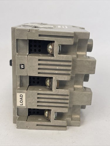 ITE HE3A003 MOTOT CIRCUIT INTERRUPTER 3AMP 480VAC 3POLE TYPE HE ETI6