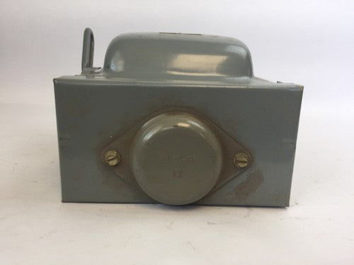 SQUARE D H221NRB SERIES D1 FUSIBLE SAFETY SWITCH 30A 240VAC 125/250VDC 2POLE 3