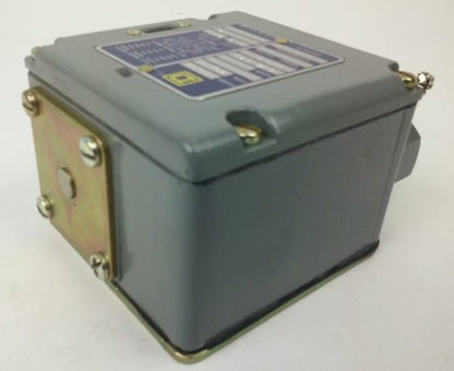 SQUARE D 9012 ACW5-S35 SERIES B, PRESSURE SWITCH, SET 6-10 PSI, 9012 ACW, 600V5
