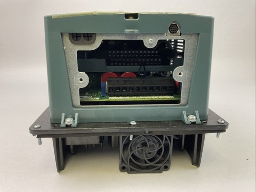 ROCKWELL AUTOMATION 9VT41F-005BTNNN AC DRIVE SERIES A 400V 3HP FIRMWARE NO 3.0012