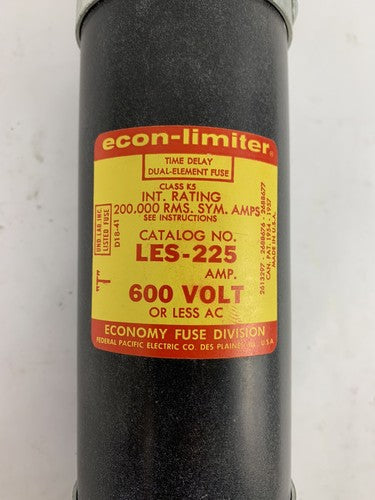 Economy Fuse LES-225 225A 600V Fuse1