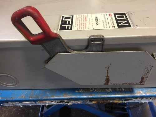 FPE H1236SN HEAVY DUTY SAFETY SWITCH 600 VAC 200 AMP 150 MAX HP 3 POLES3