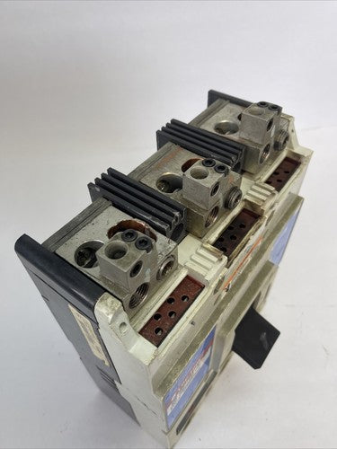 CUTLER HAMMER LDC3600F CIRCUIT BREAKER SER C 600A 3P 600VAC 250VDC LT3600T 600A8