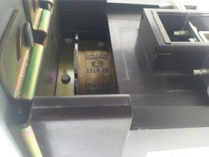 CUTLER HAMMER 9560H447-49 AC MAGNETIC CONTACTOR 9560H447A 50A 600V 3P 120V COIL7