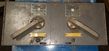 I-T-E V7E2611LR VACU-BREAK PANELBOARD SWITCH UNIT 600V 30-30A0