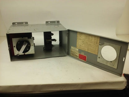 ARROW-HART BUSSWAY, 30AMP 3PH, 3W, 480V, MAX H.P. 20, FUSIBLE, DISCONNECT, USED 2