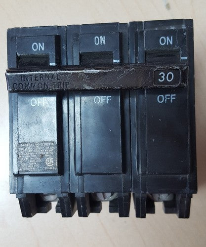 GE THQL 30A 3 pole 30 amp Plug In Circuit Breaker0