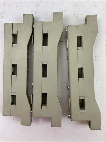 RITTAL SV 3000 BUS BAR HOLDER (LOT OF 3)4