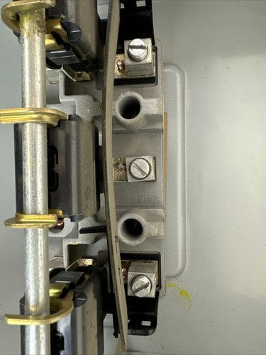 GOULD ITE NF353 VACU-BREAK SWITCH W/CLAMPMATICS CONTACTS 600VAC 100AMP 75HP 3PH8