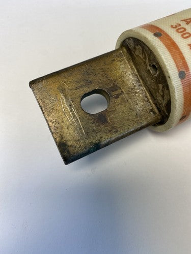 Shawmut Amp-trap A4J300 300A 600V Fuse4