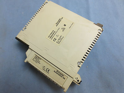 SCHNEIDER TSXDSY08T22 - 8Q 24VDC SOURCE 2A TR. BLK w/ TSXBLY01 TERM BLK0