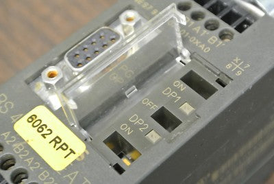 SIEMENS 6ES7-972-0AA01-0XA0 / RS485 REPEATER / 24VDC7