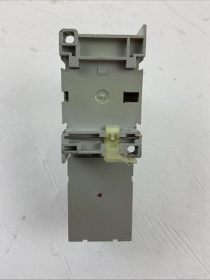 ALLEN BRADLEY STARTER (100S-C09DJ14C (100-C09D*10 +100S-F) + 193-EECB 1.0-5.0A)6