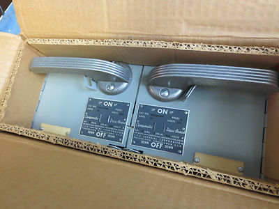 I-T-E V2B2222MR VACU-BREAK PANELBOARD & SWITCHBOARD UNIT 240V 60-60A NEW SURPLUS1