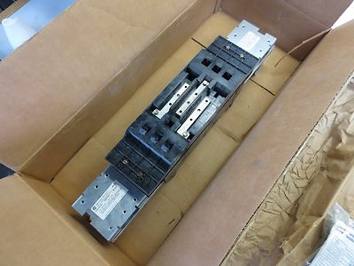 GE AMC6EY CIRCUIT BREAKER MODULE, MODEL 1 - 200A, 6-POLE, 480Y/MAX 0