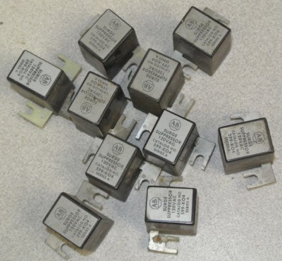 LOT of 10 / ALLEN-BRADLEY 599-K04 / SURGE SUPPRESSOR / 120VAC / SIZE 0, 1, 20