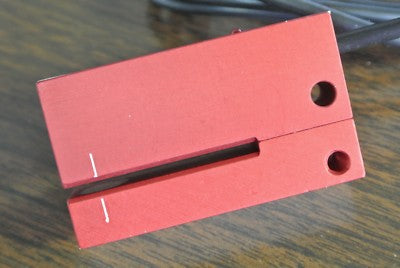 NAMCO EP110-14260 PHOTOELECTRIC SLOT SENSOR - RETRO-REFLECTIVE - GS05/2G LEUZE4