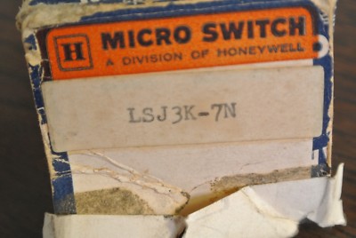 MICROSWITCH LSJ3K-7N - LIMIT SWITCH - 600VAC - PILOT DUTY - 10A CONT NEW SURPLUS5