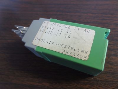 PHOENIX CONTACT RELAY - ST-REL4-KG24/21-21 - TYP ST-REL4A - 2823308  24VDC/24VAC3
