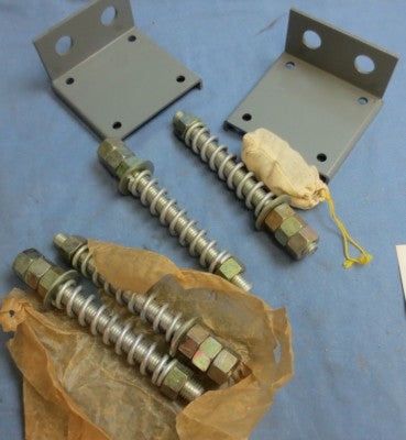 WESTINGHOUSE 2527D78G02 BUS DUCT VERTICAL HANGER ADJ. SPRING LOADED TYPE - NEW0