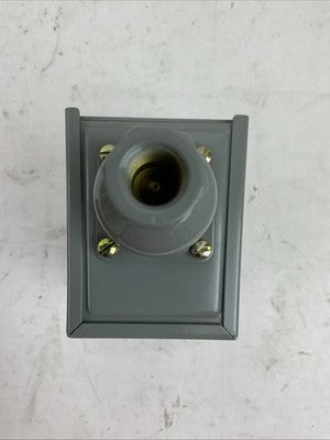 ALLEN BRADLEY 836-C7A PRESSURE CONTROL ADJ RANGE 4-150PSI ADJ DIFF 2-25PSI5