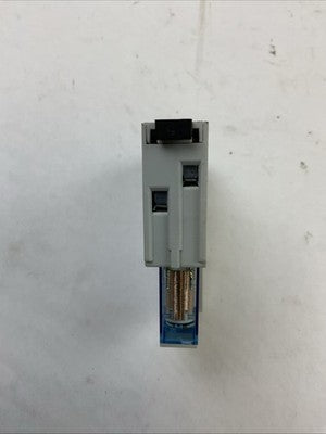 ALLEN BRADLEY 700-HK32Z24 SER B 24VDC RELAY 700-HN222 SER B 8A 300V RELAY BASE2