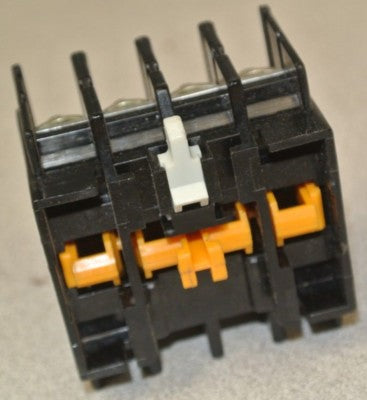 TELEMECANIQUE LA1-D31 / AUXILIARY CONTACT BLOCK2