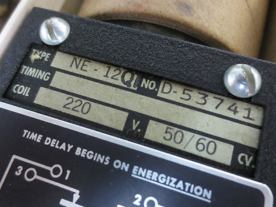 AGASTAT NE-12QT TIME DELAY RELAY - 220V, 50/60Hz -HAS CRACK SEE PHOTOS2