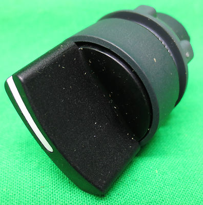 TELEMECANIQUE ZB5AD2 ROTARY SWITCH, SERIES B - NEW SURPLUS0