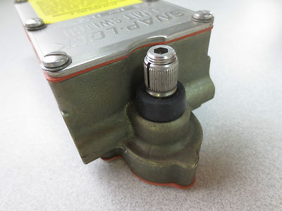 NAMCO EA180-11302 SNAP-LOCK LIMIT SWITCH - NEW SURPLUS2
