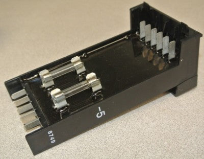 CUTLER-HAMMER MPC1M20 OUTPUT MODULE / 10-54VDC /  NEW SURPLUS0