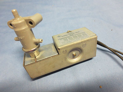 HONEYWELL RP417A1009-1 120VAC SOLENOID VALVE 50PSI, 5.7W0