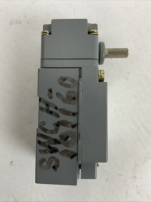 CUTLER HAMMER LIMIT SWITCH E50SN E50DN1 E50RB4