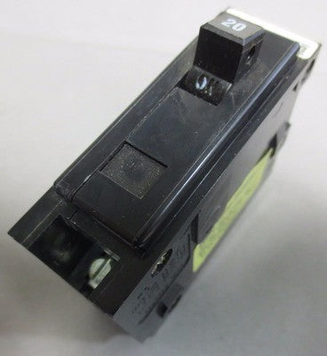 CUTLER-HAMMER/WESTINGHOUSE QBHW1020 CIRCUIT BREAKER 20A 120/240VAC 1POLE*LOTof100